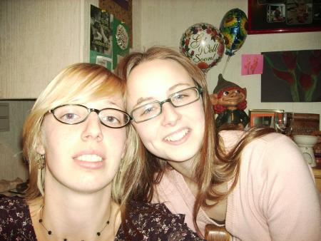 At the left you see beautiful Sien, I like her very much!!!!!