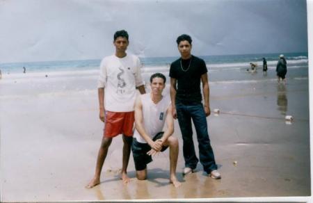 lol moi et mon fr�re et mon ami youssef